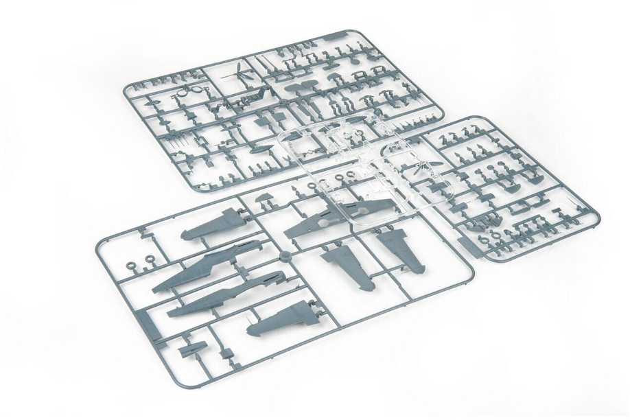 Eduard Messerschmitt Bf 109G-10 Erla ProfiPACK 1/72 plastikinis modelis