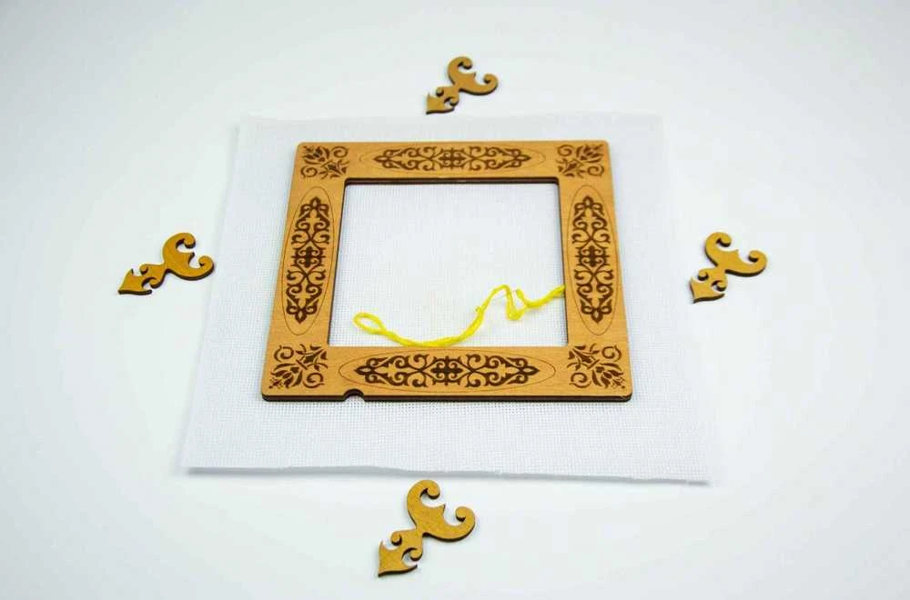 Embroidery Craft BOBKOV DENIS FOP, reg. Nr. 2893417695 Siuvinėjimo lankelis su magnetais 15*15 cm, 6 mm PM-003