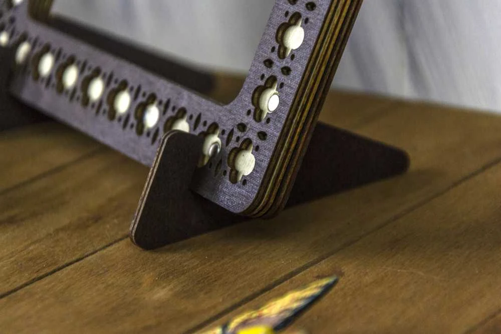 Embroidery Craft BOBKOVA ANNA FOP, reg. Nr. 2917408480 Lankelis su magnetais 19x19 cm (Wenge) PM-019-1919W