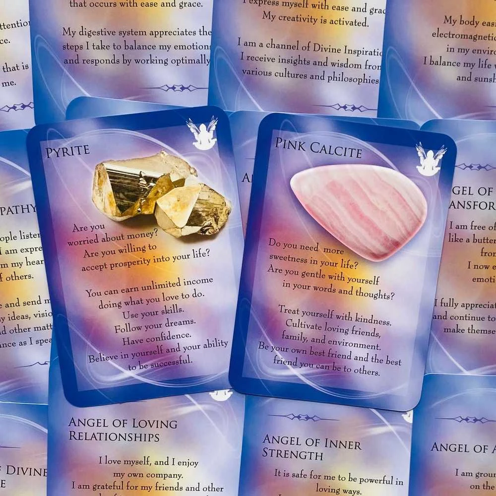 Findhorn Press Angels And Gemstone Guardians Oracle Kortos