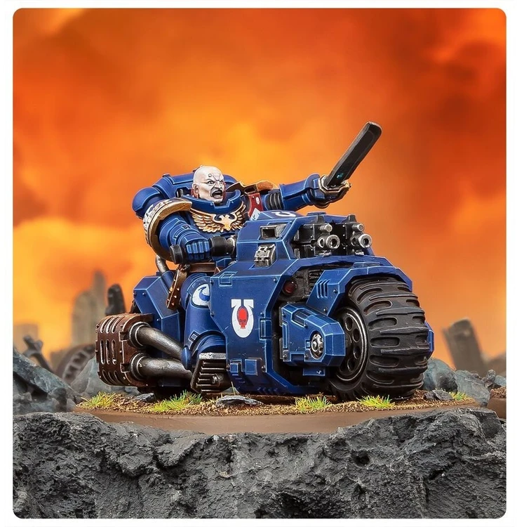 Games Workshop Warhammer 40,000 Space Marines Outrider Squad, 3 motociklininkai 48-112