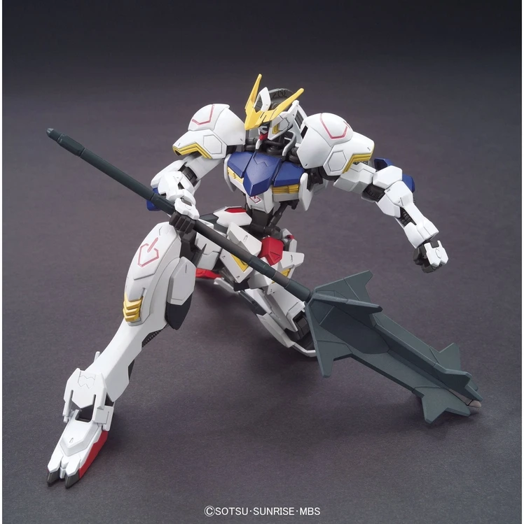 Bandai HG 1/144 GN-004 Gundam Nadleeh collectible figurine
