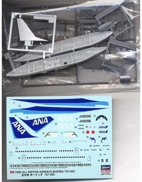 Hasegawa ANA Boeing 737-500 plastikinis lėktuvo modelis 1/200