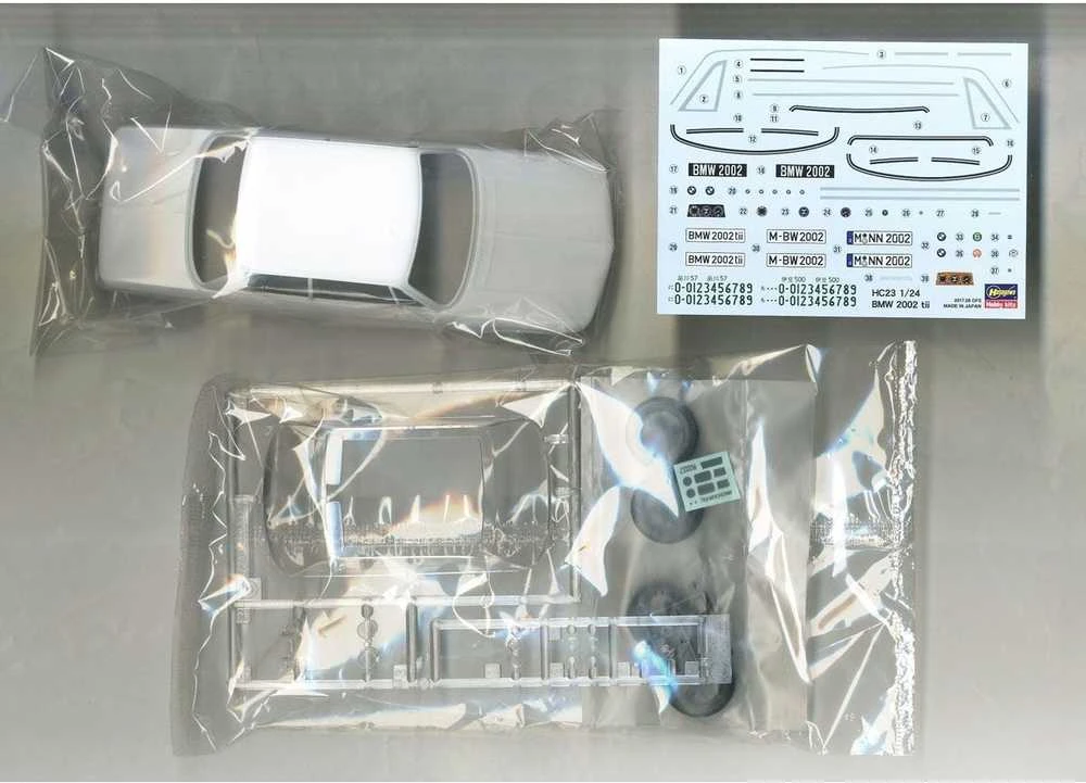 Hasegawa BMW 2002 tii 1971 plastikinis surenkamas modelis 1/24
