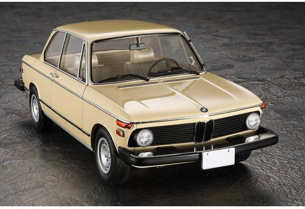 Hasegawa BMW 2002 tii vėlyvasis 1/24 su dideliu bamperiu
