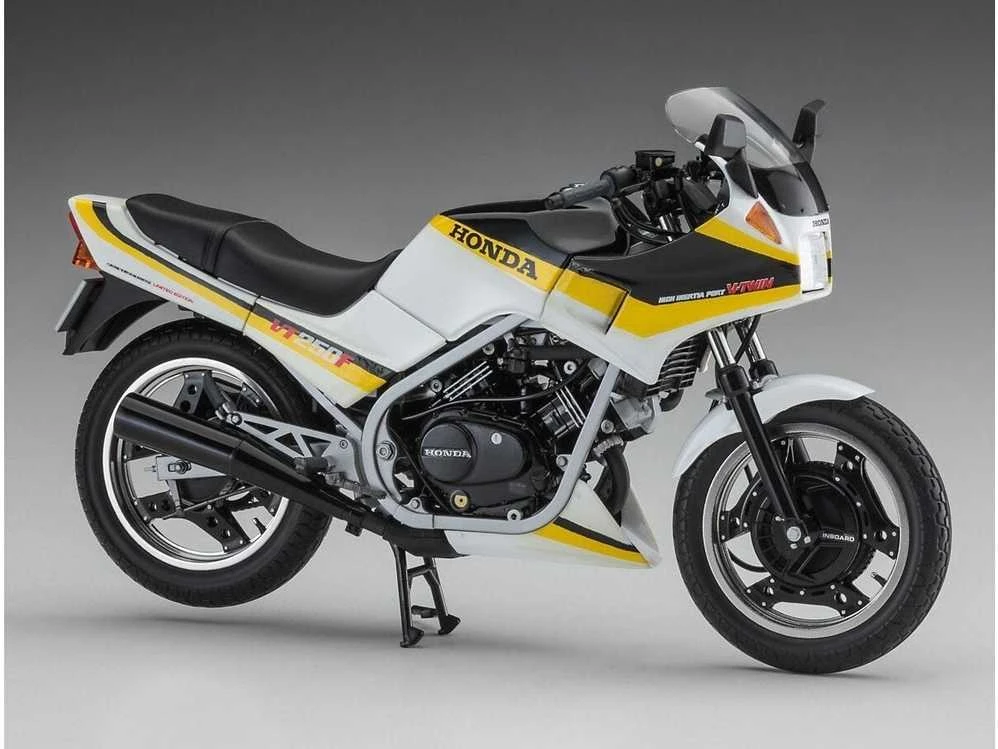 Hasegawa Honda VT250F (1985) 1/12 plastikinis modelis, ribotas leidimas