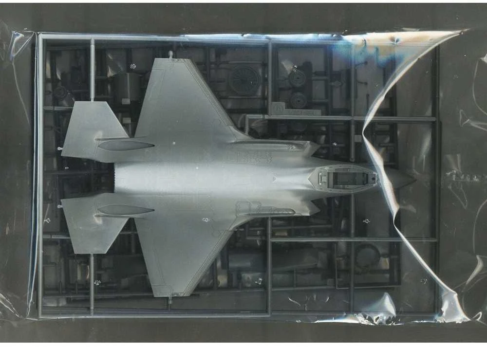 Hasegawa Lockheed F-35A Lightning II JASDF 301SQ 50-mečio 1/72