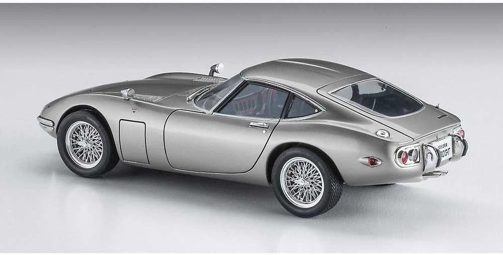 Hasegawa Toyota 2000GT Wire Wheel 1/24 plastikinis modelis