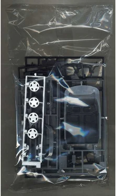 Hasegawa Toyota Corolla Levin AE101 GT Apex 1/24 modelis