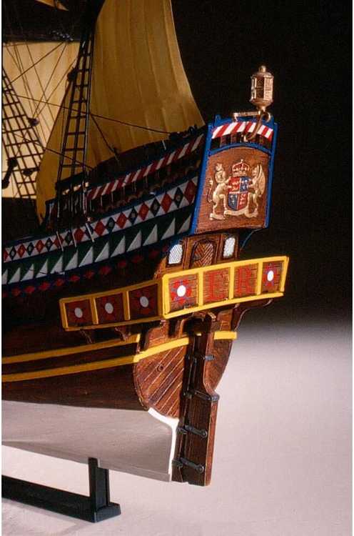 Heller Golden Hind burlaivio plastikinis rinkinys 1/96