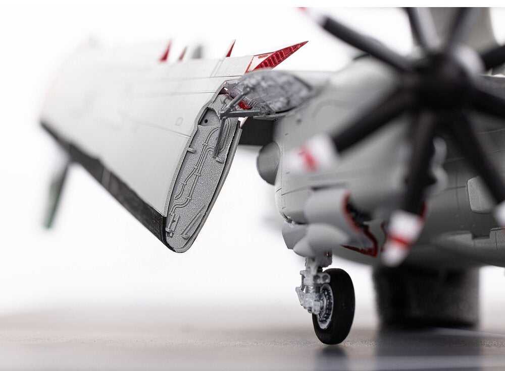 Heller Grumman E-2C Hawkeye 1/72 surenkamas plastikinis lėktuvo modelis 82300