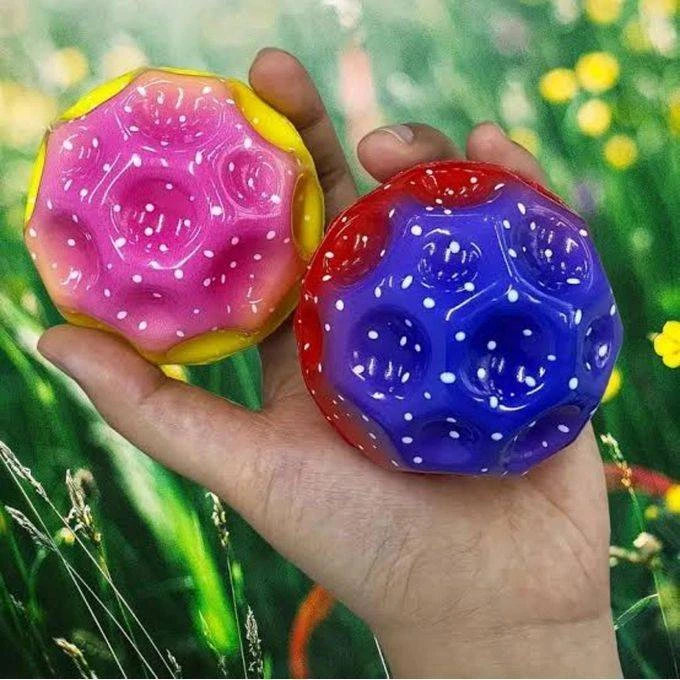 Hobilt Galaktikos itin aukštai šokantis kamuolys vaikams 7 cm (3+)