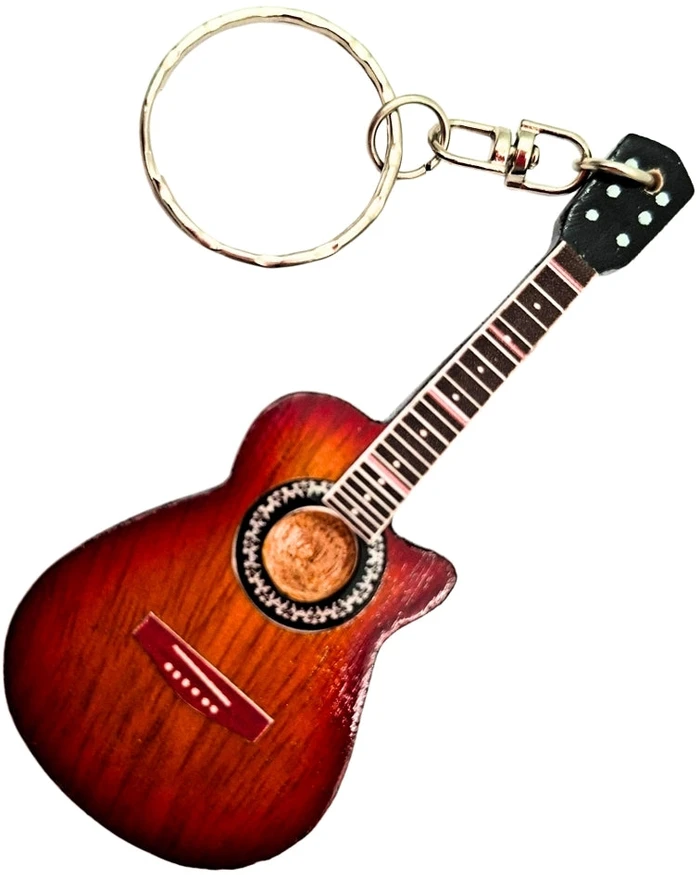 Hobilt Medinis akustinės gitaros raktų pakabukas – dovana muzikantui