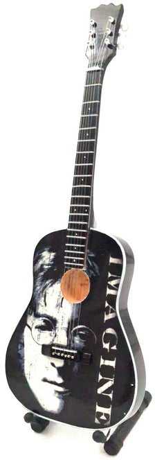 Hobilt Mini gitara John Lennon stiliaus – mahagonas, 1:4, The Beatles gerbėjams