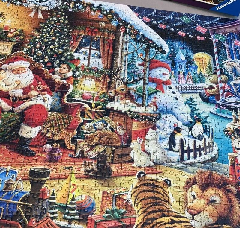 Ravensburger kalėdinė dėlionė Aplankykime Kalėdų Senelį, 1000 detalių