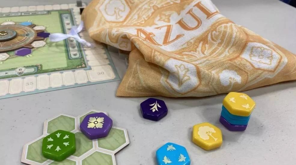 Hobilt Stalo žaidimas „Azul: Queen's Garden“ 2-4 žaidėjams