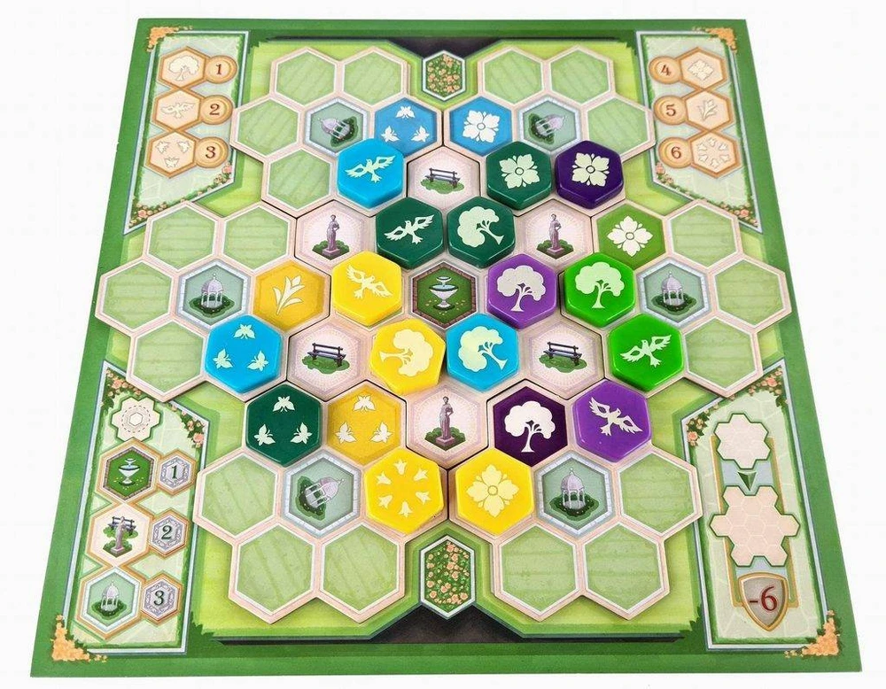 Hobilt Stalo žaidimas „Azul: Queen's Garden“ 2-4 žaidėjams