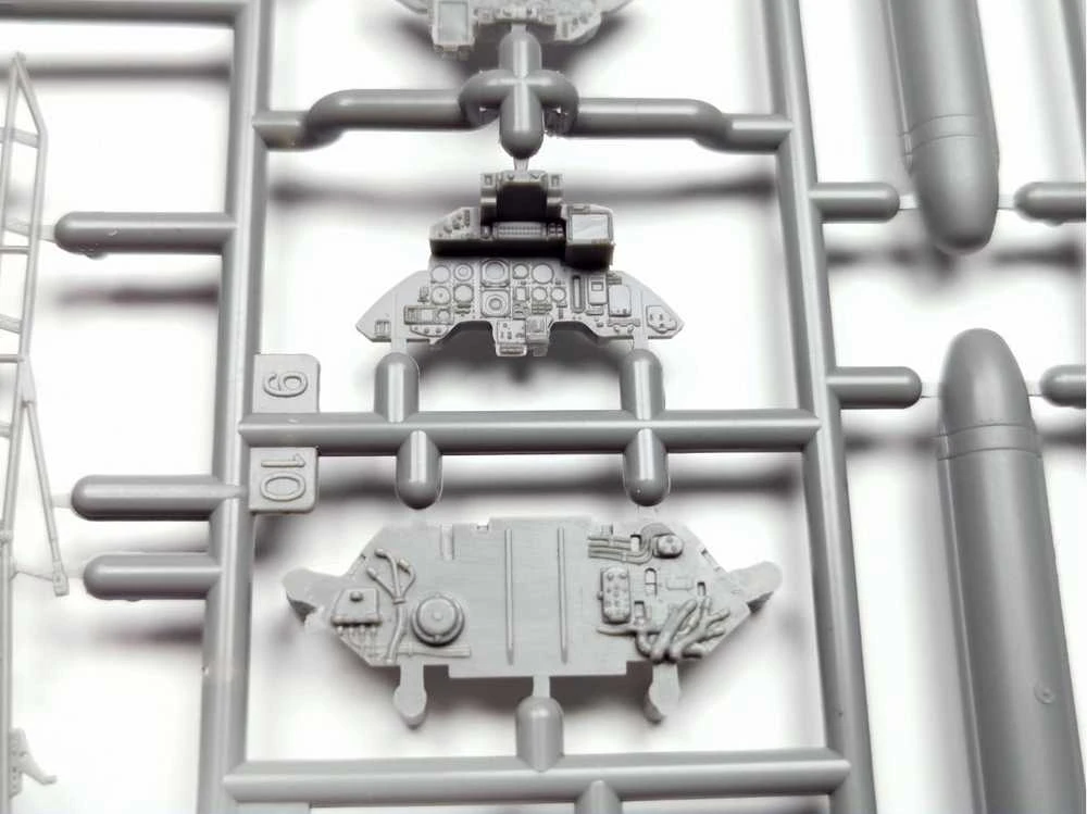 Minibase Su-27K Sea Flanker su Kh-41 Moskit, plastikinis modelis 1/48