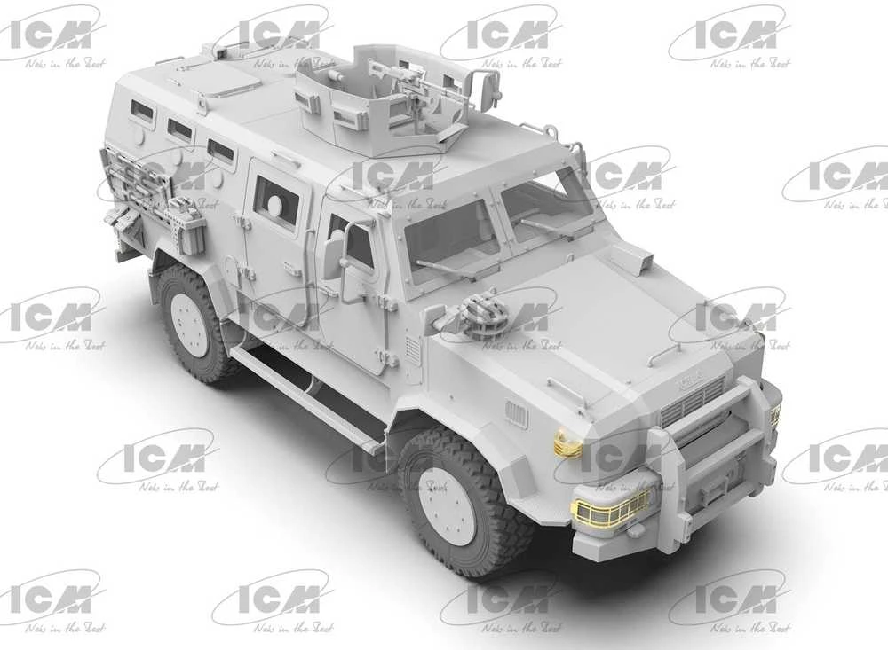 ICM Kozak-001 Ukrainos nacionalinė gvardija 1/35 modelio rinkinys 35015