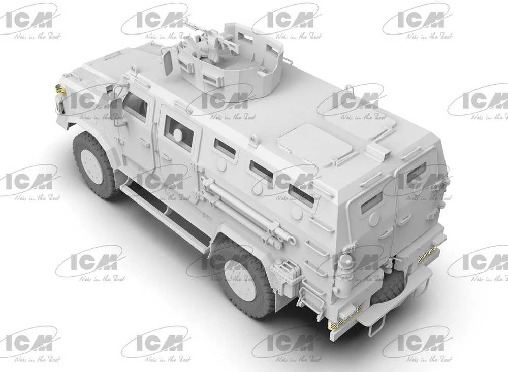 ICM Kozak-001 Ukrainos nacionalinė gvardija 1/35 modelio rinkinys 35015