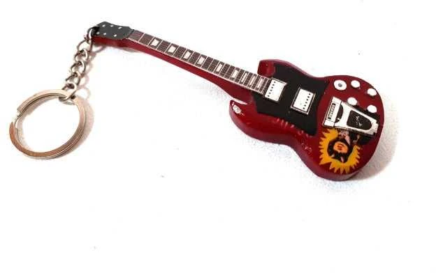 Indominiguitars Stilingas AC/DC įkvėptas medinis gitaros raktų pakabukas – Angus Young fanams