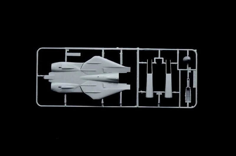 Italeri 1414 F-14A Tomcat 1/72 plastikinis lėktuvo modelio rinkinys