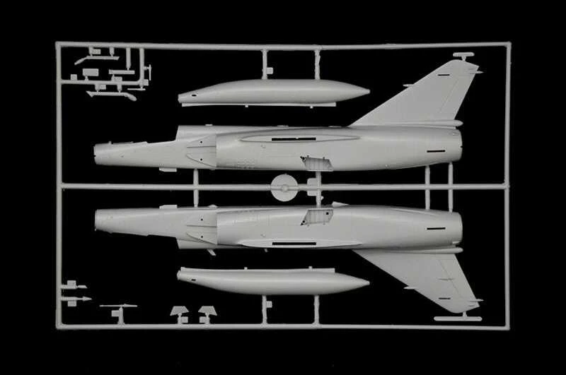 Italeri Dassault Mirage F1 C/CR 1/48 plastikinis lėktuvo modelis