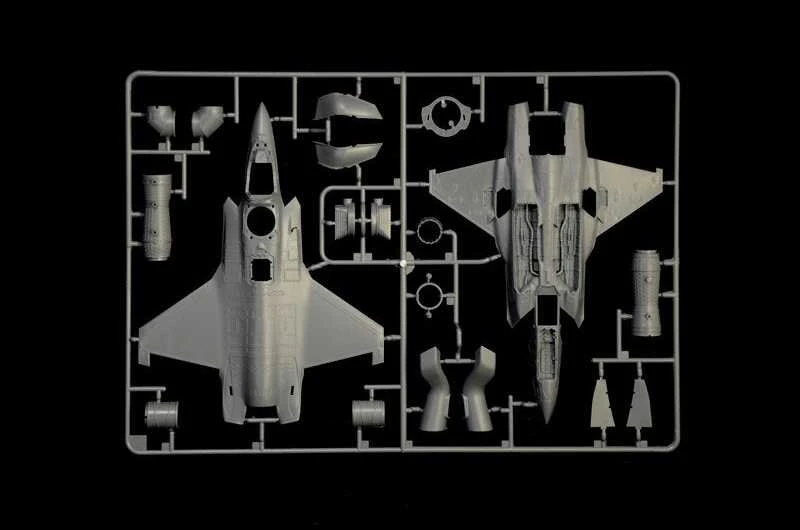 Italeri F-35B Lightning II 1/72 plastikinis lėktuvo surinkimo rinkinys