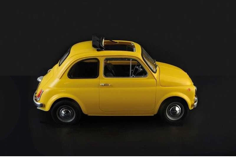 Italeri FIAT 500 F 1/12 patobulinta versija (4715) surenkamas modelis (Atnaujinta)