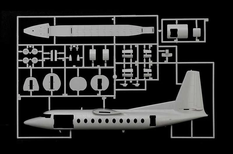 Italeri Fokker F-27 Maritime Patrol 1/72 surenkamas modelis
