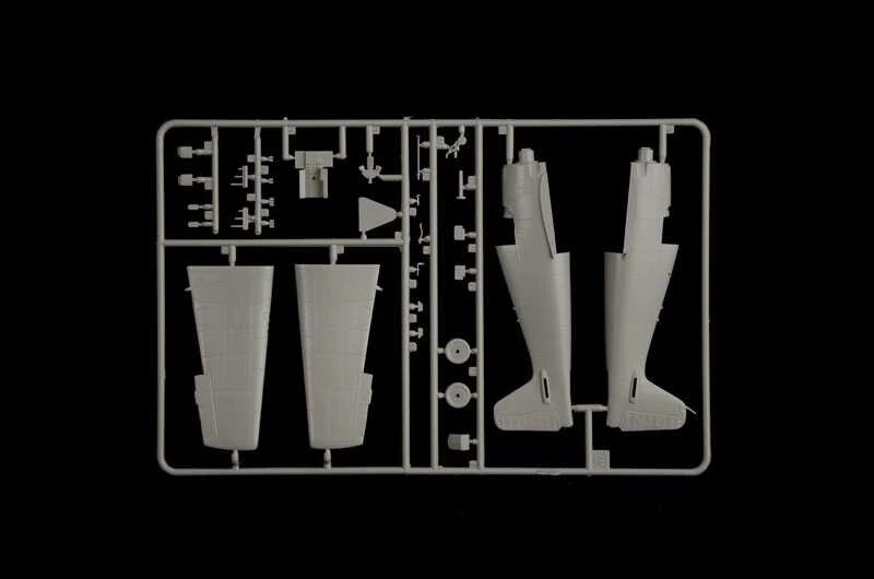 Italeri Grumman Hellcat F6F-3 1/72 plastikinis lėktuvo modelis