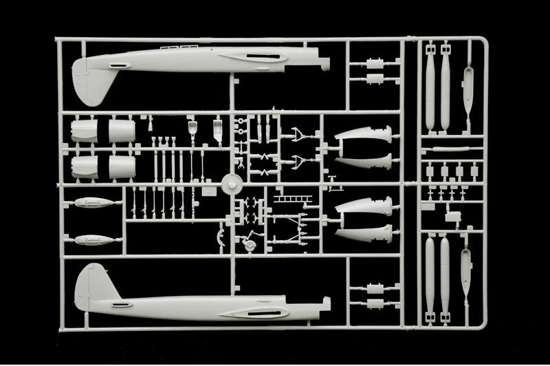 Italeri Junkers Ju 88 A-4/17 torpedinis bombonešis, modelis 1/72 1489