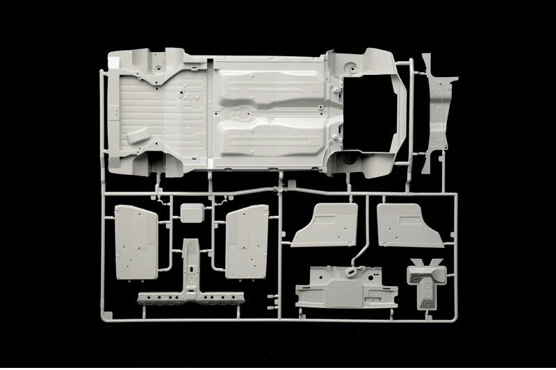 Italeri Lancia Delta Integrale Safari 16V plastikinis modelis 1:12, 33,5 cm