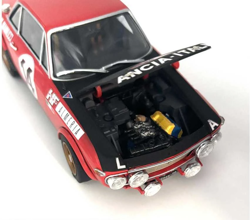 Italeri Lancia Fulvia HF Rally Monte Carlo 1972 1/24 surenkamas modelis
