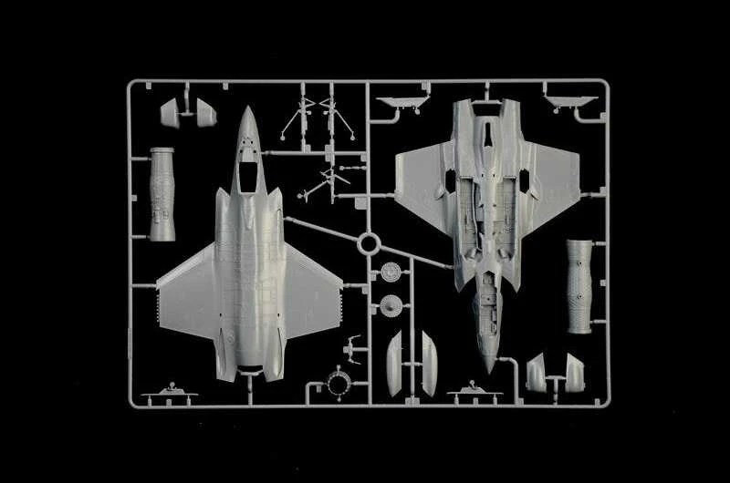 Italeri Lockheed F-35C Lightning II 1/72 plastikinis lėktuvo modelis