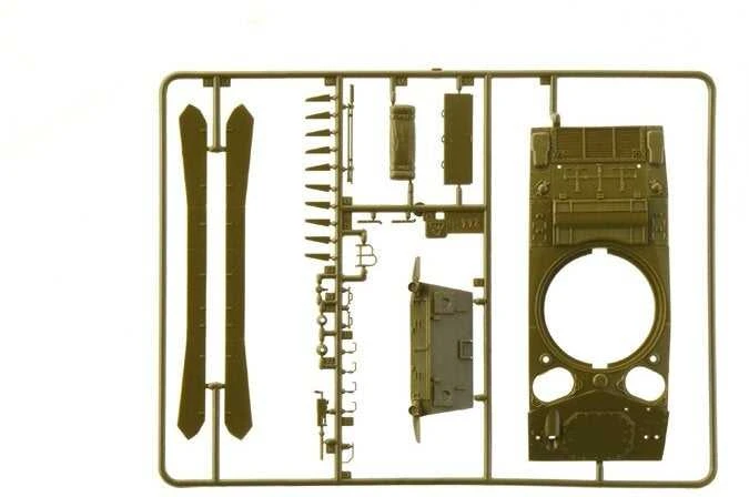 Italeri M24 Chaffee tankas 1/35 – Korėjos karas, plastikinis rinkinys 6587