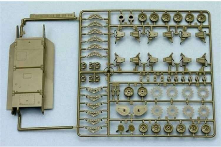 Italeri M4A3 Sherman 1/35 plastikinis tanko modelis