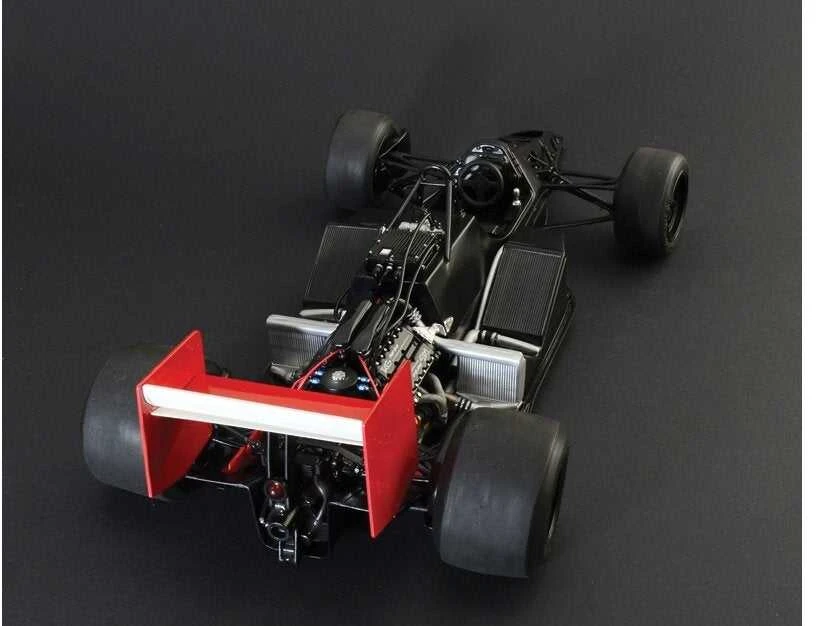Italeri McLaren MP4/2C Prost/Rosberg 1/12 F1 plastikinis rinkinys
