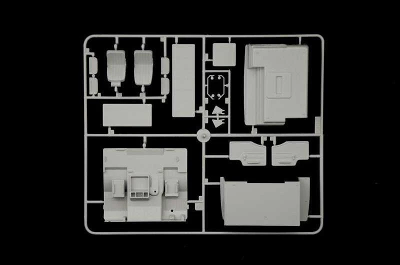 Italeri - Mercedes-Benz SK Eurocab 6×4, 1/24, 3924, Color