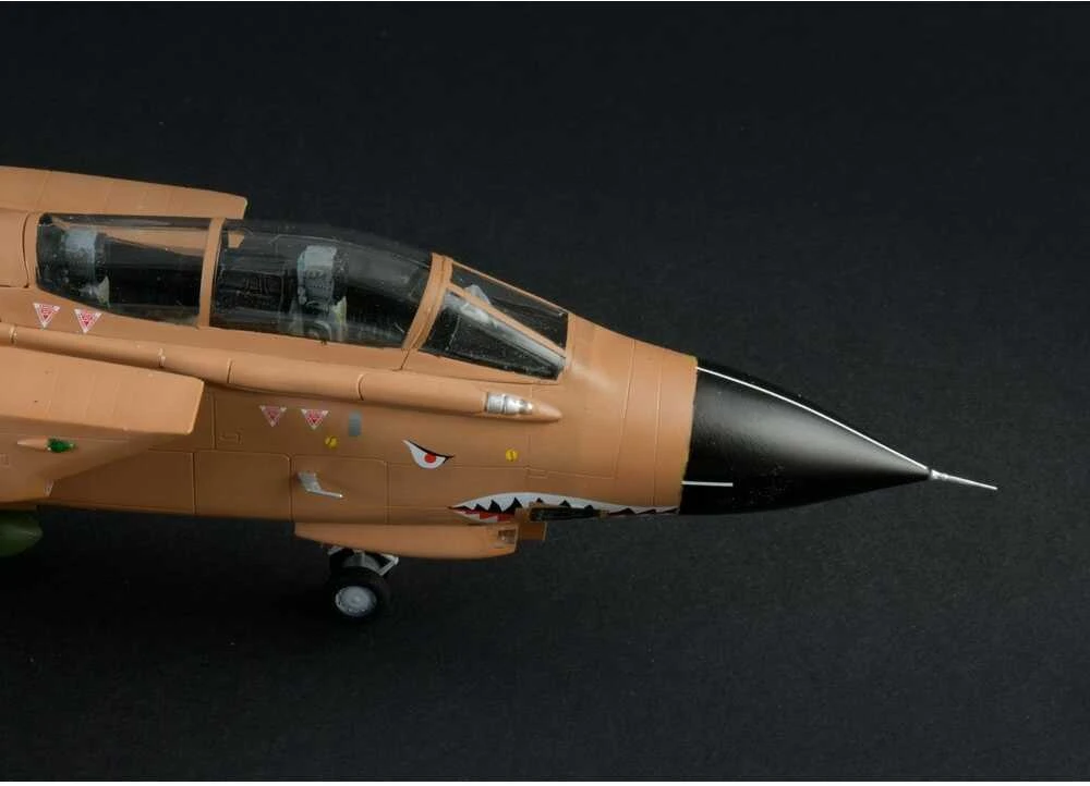 Italeri Panavia Tornado GR.1/IDS Persijos įlankos karas 1/48 modelis