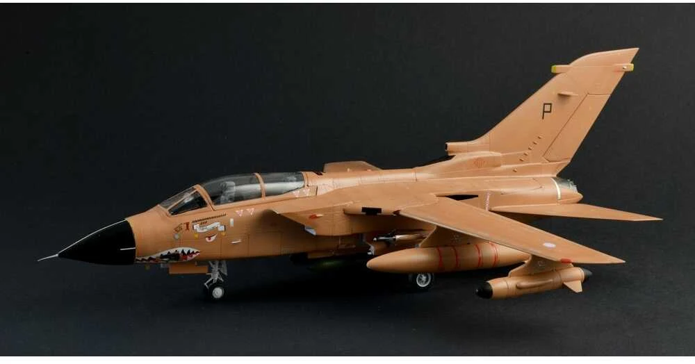 Italeri Panavia Tornado GR.1/IDS Persijos įlankos karas 1/48 modelis