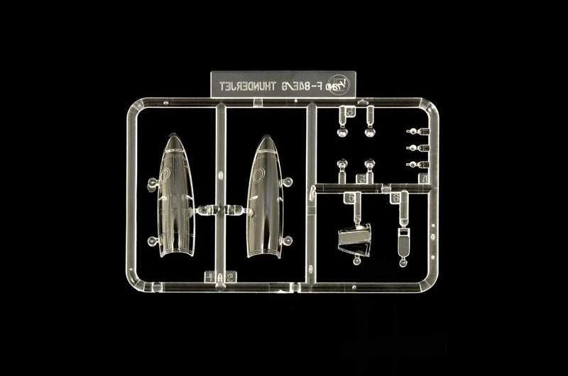 Italeri Republic F-84G Thunderjet 1/72 plastikinis lėktuvo surinkimo rinkinys