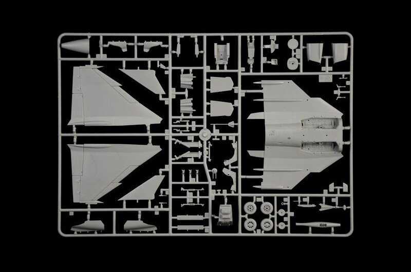 Italeri Saab JAS 39 Gripen Dvivietis 1/48 plastikinis modelio rinkinys 2664