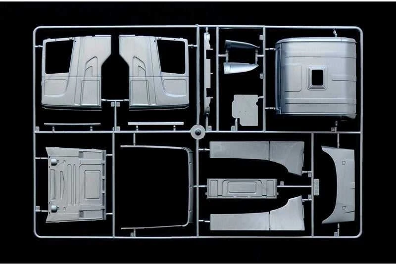 Italeri - Scania R730 V8 Streamline "Sidabrinis Griffin", 1/24, 3906