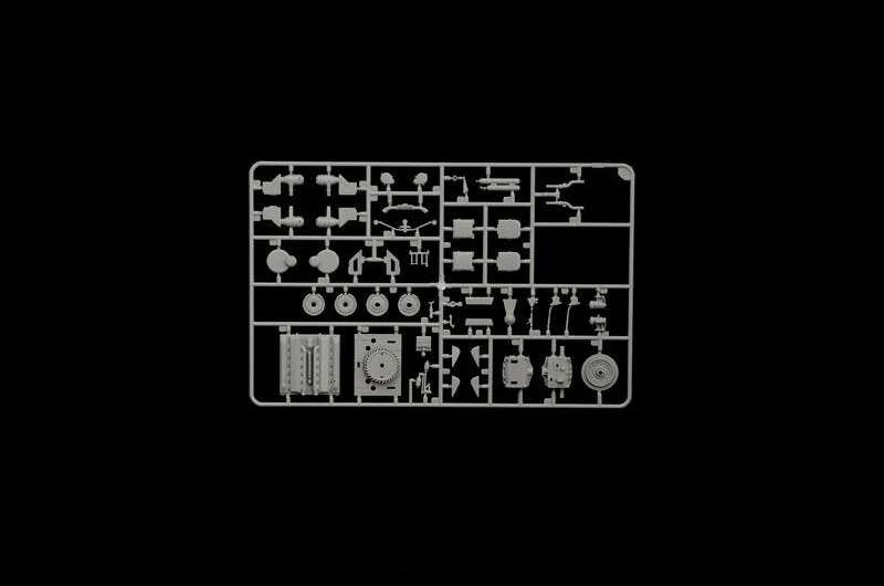 Italeri T-34/76 1943 Early Premium, 1/35 plastikinis surenkamas tanko rinkinys