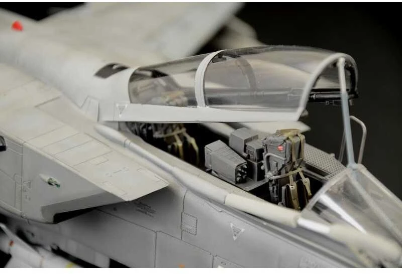 Italeri Tornado ECR 1/32 plastikinio modelio rinkinys 2517