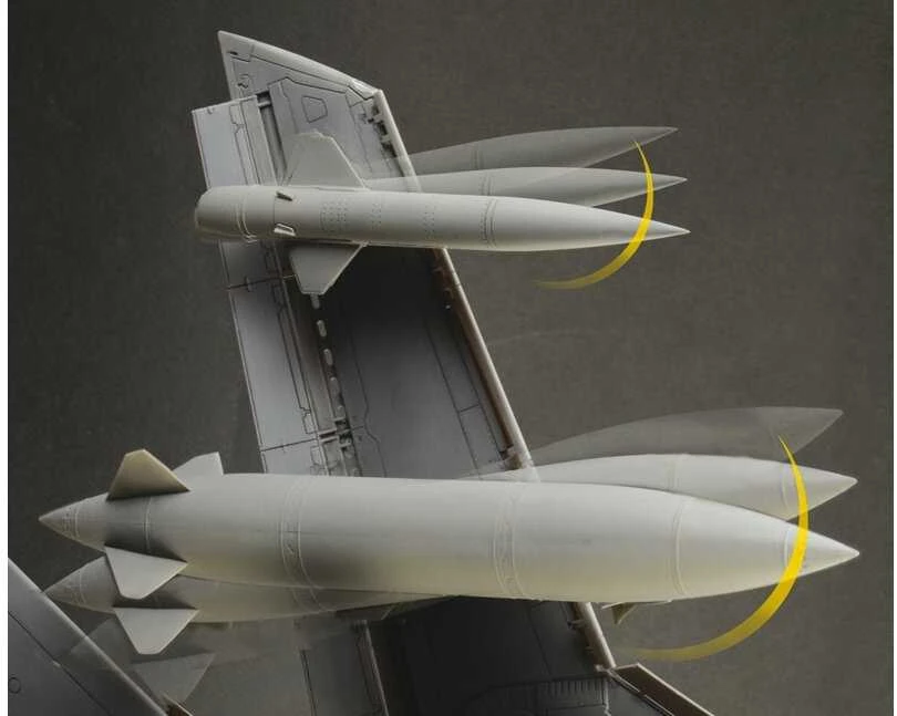 Italeri Tornado GR.4 1/32 plastikinis lėktuvo modelio rinkinys