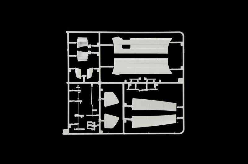 Italeri Volvo FH „Plat Dak“ 1/24 plastikinis surenkamas rinkinys 3962