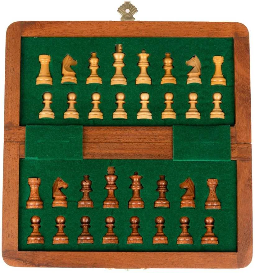 Italfama MAGNETINIAI mediniai klasikiniai šachmatai su perlenkiama medine lenta. 18,5x18,5cm., karalius: 3,1cm.