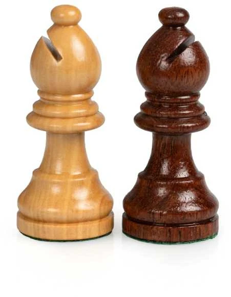 Italfama SOLIDŪS MAGNETINIAI mediniai šachmatai su dėže + ŠAŠKĖS. 19,5x19,5cm., karalius: 3,3cm.